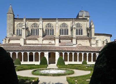 Marmande jardin de notre dame de marmande routes touristiques du lot et garonne guide du tourisme d aquitaine