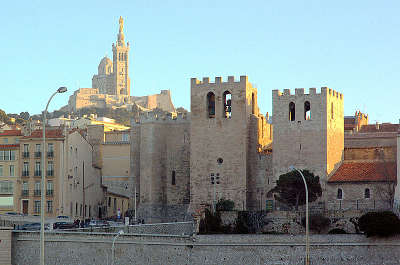 Marseille ville d art et d histoire abbaye saint victor routes touristiques des bouches du rhone guide du tourisme de paca