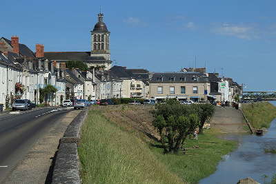 Mathurin sur loire route des vins d anjou chateau de brissac et vignoble de l aubance guide du tourisme de maine et loire