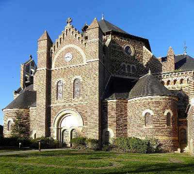 Maxent l eglise de saint maxent routes touristiques dans l ille et vilaine guide du tourisme en bretagne