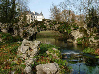 Mereville pont de rochers et sa cascade routes touristiques de essonnes guide touristique de ile de france