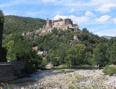 Meyras chateau de ventadour village de caractere route touristique de l ardeche guide du tourisme de rhone alpes