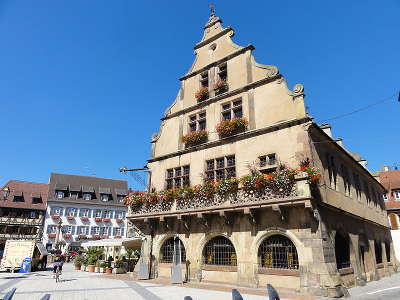 Molsheim metzig ancien siege de corporation des bouchers route des vosges centrales guide du tourisme du bas rhin alsace