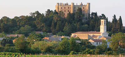 Montfaucon route des vins de roquemaure a remoulins guide touristique du gard