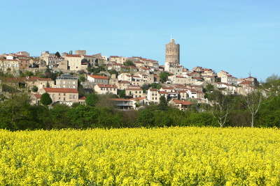 Montpeyroux les plus beaux villages de france routes touristiques du puy de dome guide touristique auvergne