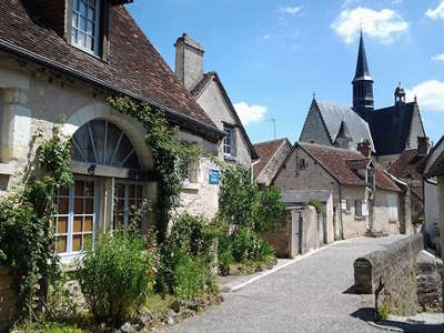 Montresor ruelle du plus beau village routes touristiques dans l indre et loire guide du tourisme centre val de loire