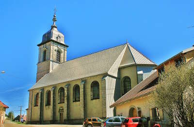 Mouthe eglise routes touristiques du doubs guide touristique franche comte