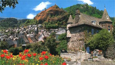 Murat route des plus beaux villages cantaliens routes touristiques du cantal guide du tourisma auvergne