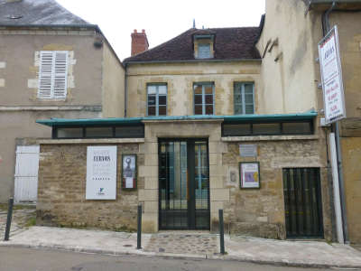 Musee zervos maison romain rolland routes touristiques dans l yonne guide du tourisme en bourgogne