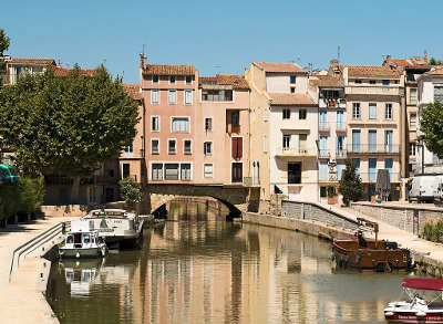 Narbonne pont des marchands ville dart et d histoire routes touristiques de aude guide du tourisme d occitanie