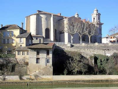 Nerac eglise saint nicolas routes touristiques du lot et garonne guide du tourisme d aquitaine