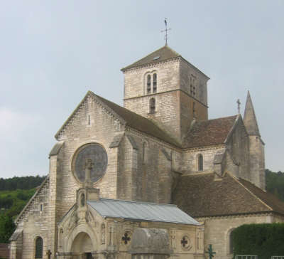 Nuits saint georges eglise saint symphorien routes touristiques en cote d or guide du tourisme en bourgogne