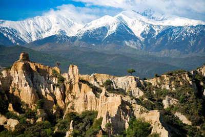 Orgues d ille sur tet route en terre catalane guide du tourisme des pyrenees orientales