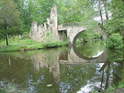 Parc de majolan un pont jardin remarquable routes touristiques en gironde guide du tourisme nouvelle aquitaine