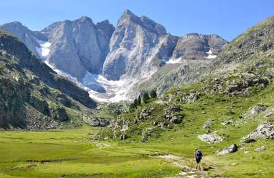 les pyrénées tourisme