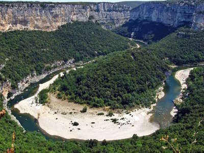 Parc naturel regional des monts d ardeche guide du tourisme de l ardeche rhone alpes