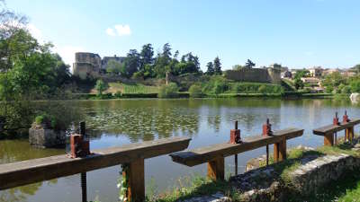 Passavant sur layon route des vins d anjou patrimoine du haut layon guide du tourisme de maine et loire