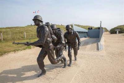 Plages du debarquement utah beach hommage marine americaine routes touristiques du calvados guide touristique de normandie