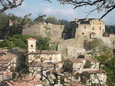 Poet celard routes touristiques de la drome guide touristique de rhone alpes