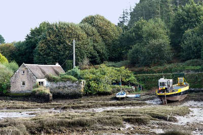 Pont croix petite cite de caractere routes touristiques dans le finistere guide du tourisme en bretagne