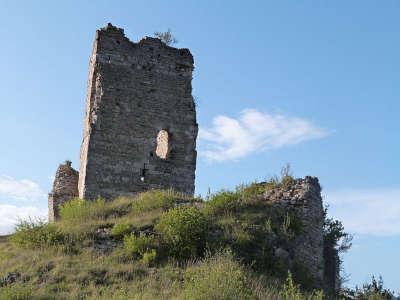 Pontaix ruines du chateau de pontaix routes touristiques de la drome guide touristique de rhone alpes