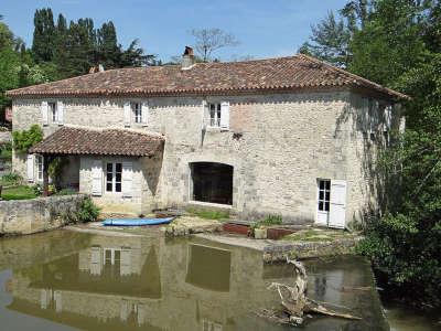 Poudenas ancien moulin routes touristiques du lot et garonne guide du tourisme d aquitaine