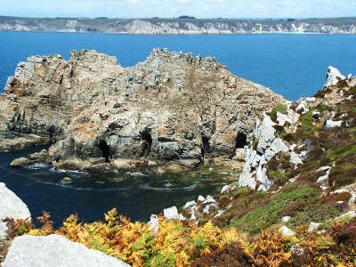 Presqu ile de crozon la pointe de dinan routes touristiques dans le finistere guide du tourisme en bretagne