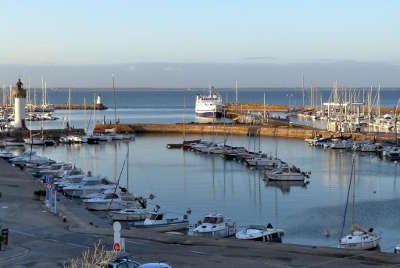 Quiberon port haliguen routes touristiques dans le morbihan guide du tourisme en bretagne