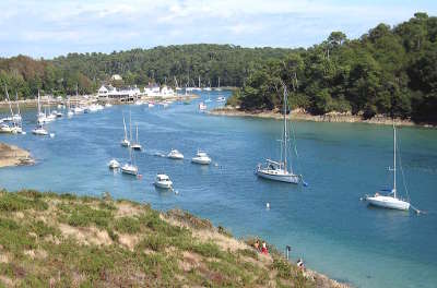 Riec sur belon la ria du belon a riec les routes touristiques dans le finistere guide du tourisme en bretagne