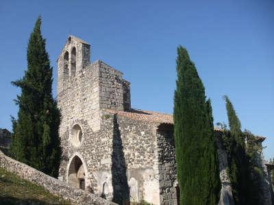 Rochemaure village de caractere chapelle notre dame des anges routes touristiques de l ardeche guide du tourisme rhone alpes