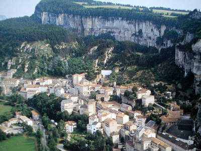 Roquefort sur soulzon grand site du gout routes touristiques de aveyron guide du tourisme midi pyrenees