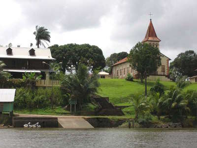 Roura depuis l oyak parc regional de guyane guide touristique de la guyane francaise