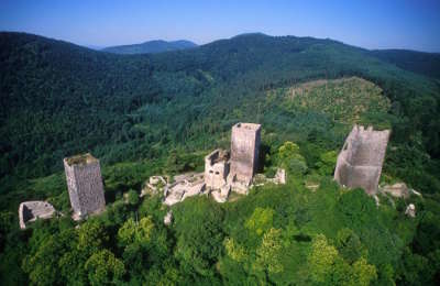 Ruines des 3 chateaux route des 5 chateaux guide touristique du haut rhin alsace