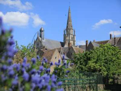 Saint calais petite cite de caractere eglise notre dame routes touristiques de la sarthe guide du tourisme pays de la loire