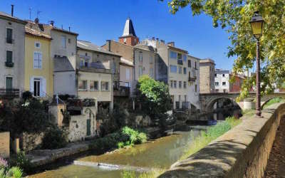 Saint chinian routes touristique de l herault guide du tourisme du languedoc roussillon