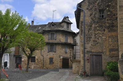 Saint come d olt plus beaux villages de france les routes touristiques de aveyron guide du tourisme midi pyrenees