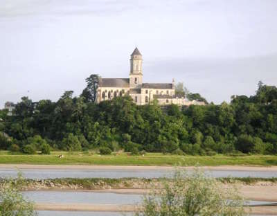 Saint florent le vieil petite cite de caractere vue sur le village routes touristiques de maine et loire guide du tourisme du pays de la loire