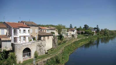 Saint foy la grande route du patrimoine route des vins de bordeaux guide du tourisme de la gironde aquitaine