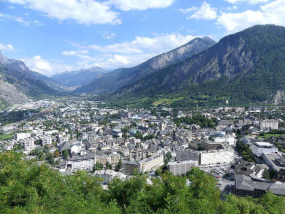 Saint jean de maurienne routes touristiques de savoie guide touristique de rhone alpes