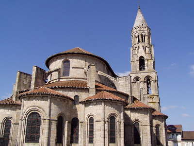 Saint leonard de noblat parcours touristique dans le limousin