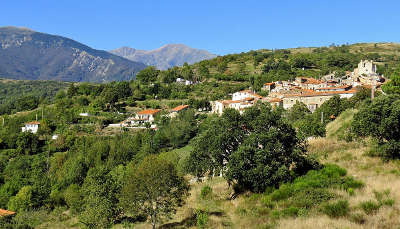 Saint marsal haut vallespir routes touristiques des pyrenees orientales guide du tourisme du languedoc roussillon