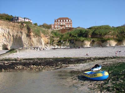 Saint pierre en port falaises et plage routes touristiques de seine maritime guide du tourisme de haute normandie