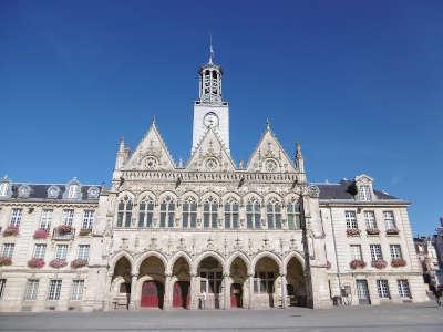 Saint quentin hotel de ville routes touristique de l aisne guide du tourisme de picardie