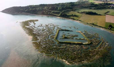 Saint suliac l anse du vigneux le camp viking plus beau village de france routes touristiques dans l ille et vilaine guide du tourisme en bretagne