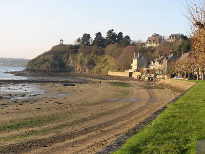 Saint suliac plus beau village de france routes touristiques dans l ille et vilaine guide du tourisme en bretagne