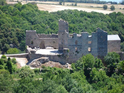 Saissac le chateau routes touristique de aude guide du tourisme du languedoc roussillon