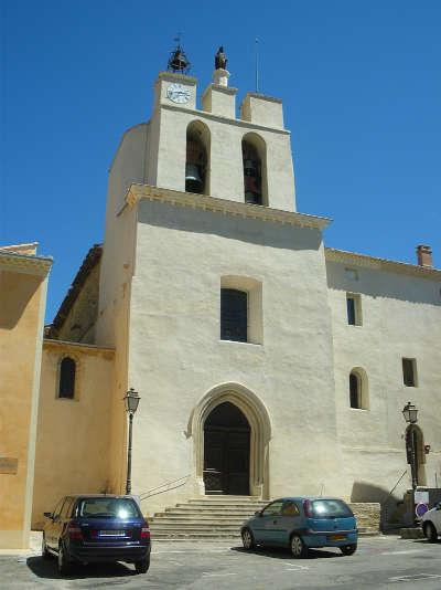 Sarrians eglise saint pierre et paul routes touristiques du vaucluse guide touristique de provence alpes cote d azur