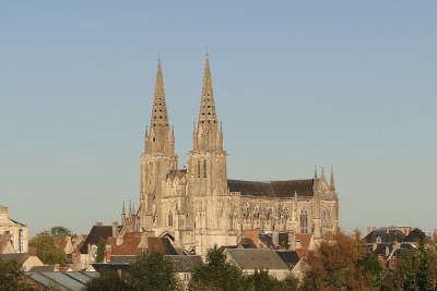 Sees petite cite de caractere la cathedrale notre dame routes touristiques de l orne guide touristique de normandie