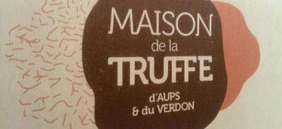 Situe dans le haut var verdon sur la route du lac de sainte croix aups accueille le premier marche de detail de vente de truffes