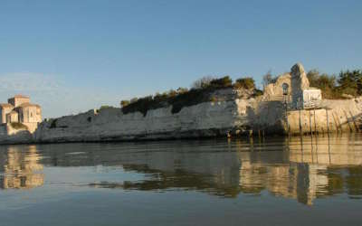 Talmont sur gironde plus beau village rampart routes touristique de charente maritime guide du tourisme poitou charente